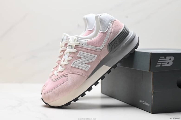 NB® ClassicMotion Trainers