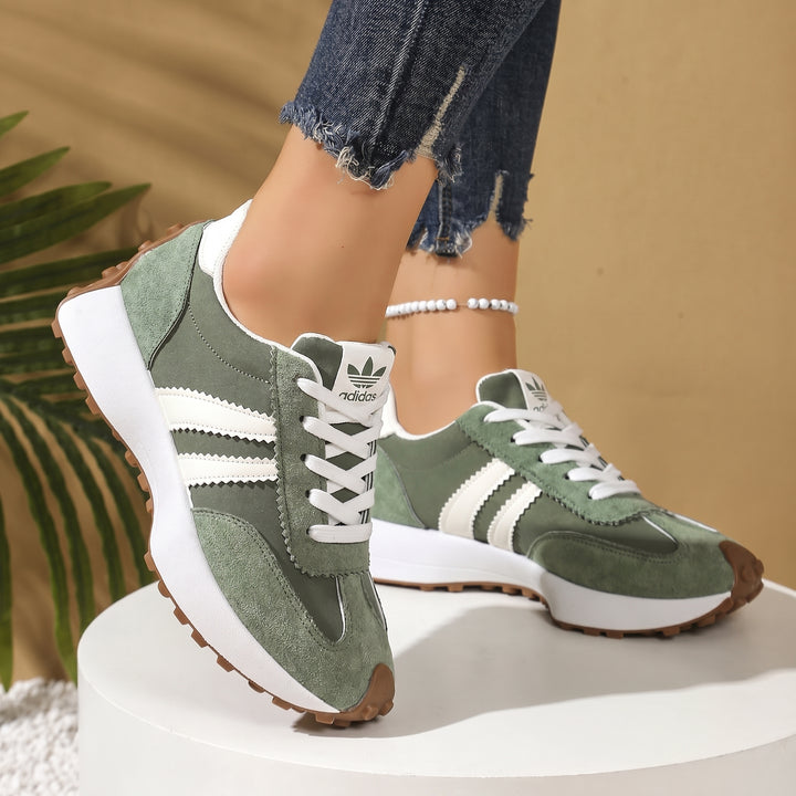 AD® Cleo Sneakers
