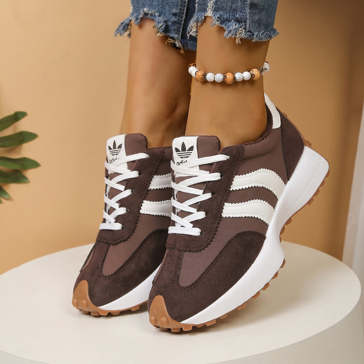 AD® Cleo Sneakers