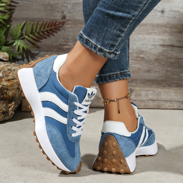 AD® Cleo Sneakers